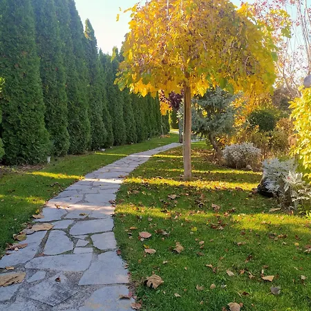 شقة Eden إذيسا