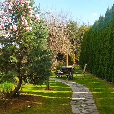 Eden شقة إذيسا